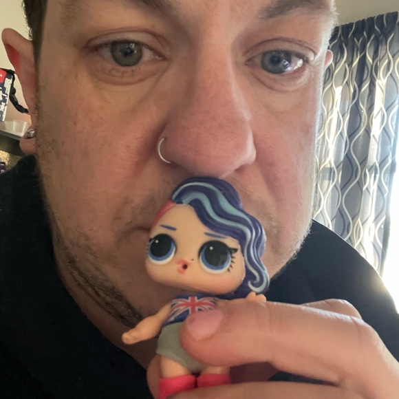 Meet your Posher, Jordan - Picture 2 of 2